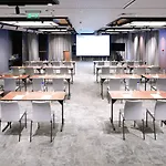 Radisson Blu Aurum Hotel, 5*