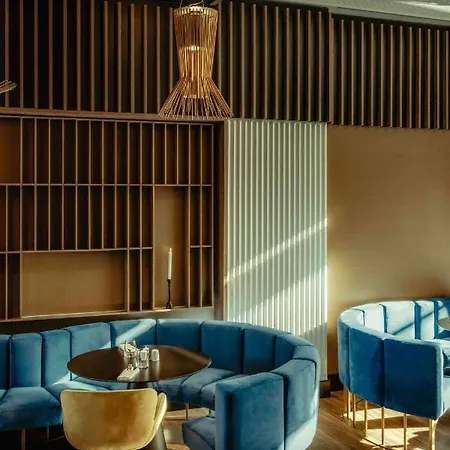 Radisson Blu Aurum Hotel, 5*