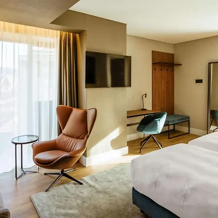 Radisson Blu Aurum Hotel, Hotel Brașov