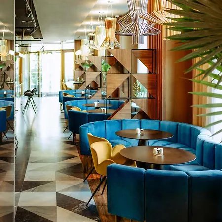 Radisson Blu Aurum Hotel, Brašov