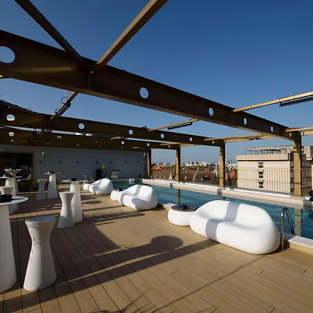 Radisson Blu Aurum Hotel, Otel 5*