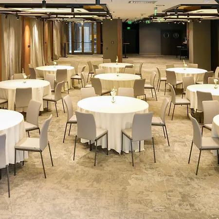 Radisson Blu Aurum Hotel, Otel Braşov