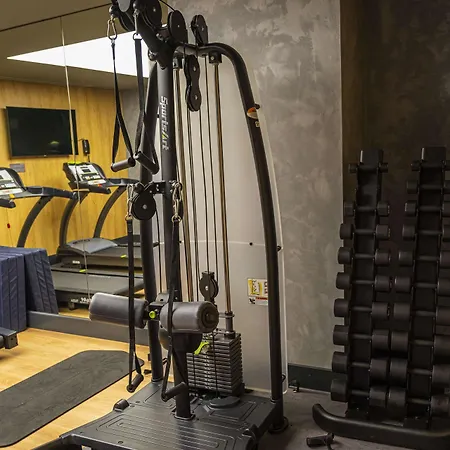 Radisson Blu Aurum Hotel, Otel 5*