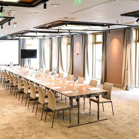 Otel Radisson Blu Aurum Hotel, Braşov