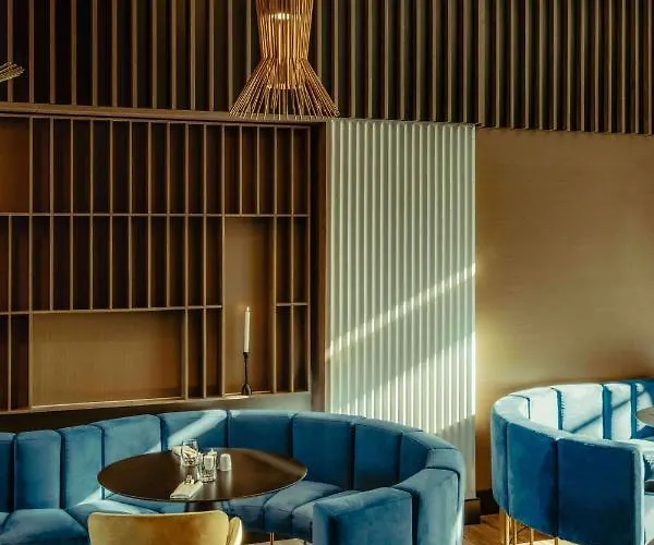 Radisson Blu Aurum Hotel, 5*