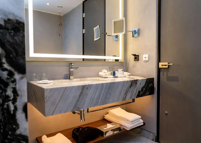 Radisson Blu Aurum Hotel, Hotel Brasov